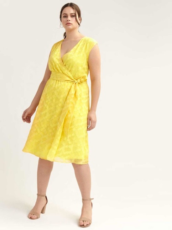 Love & Legend Dresses & Skirts - Love & Legend Women’s Yellow Sleeveless Floral Faux Wrap Dress Belted Size 1XL
